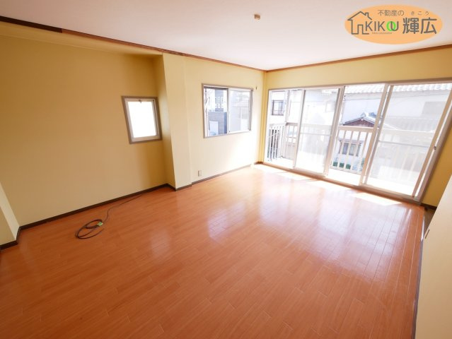 【寝室】 | 高砂市米田町米田　中古戸建