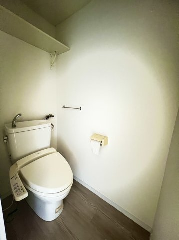 モナークマンション方南町のトイレ