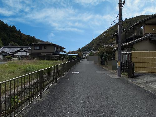 八瀬近衛町 土地(B号地)の前面道路含む現地写真