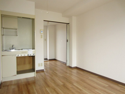 【居間・リビング】 | JPアパートメント泉佐野