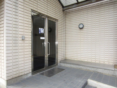 【エントランス】 | JPアパートメント泉佐野