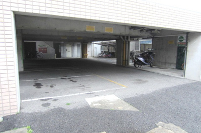 【駐車場】 | アバンティ貝塚2