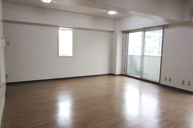 【寝室】 | アバンティ貝塚2