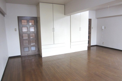 【居間・リビング】 | アバンティ貝塚2