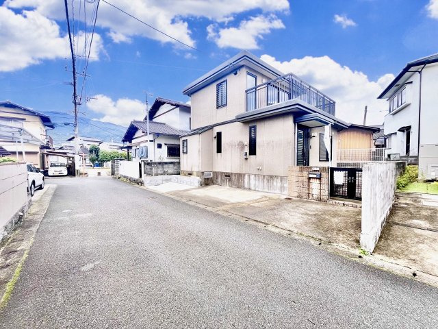 内野５丁目戸建ての前面道路含む現地写真