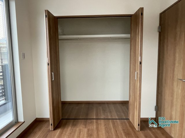 上京区西五辻東町 未入居戸建の収納|3F洋室