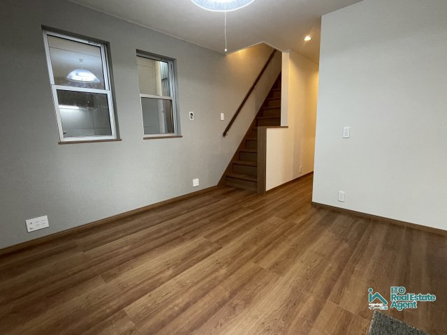 上京区西五辻東町 未入居戸建のダイニング