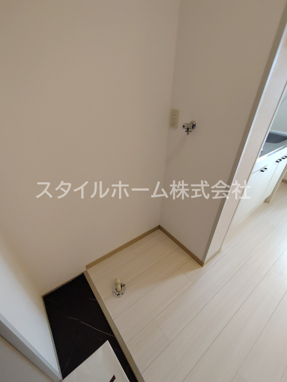 メゾン・ド・ラヴィ菰口Ⅰの設備|別部屋写真です。