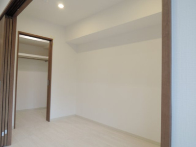 【洋室】 | グランコート茨木永代町