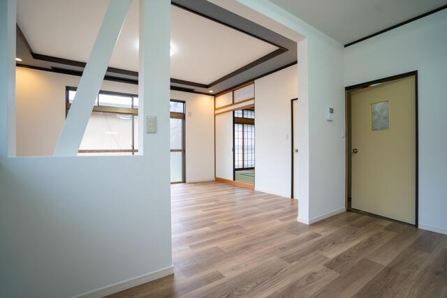 売中古住宅　中央区神原町の居間・リビング| 