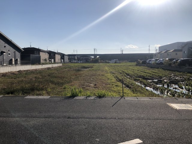 土地　上中町長間の外観