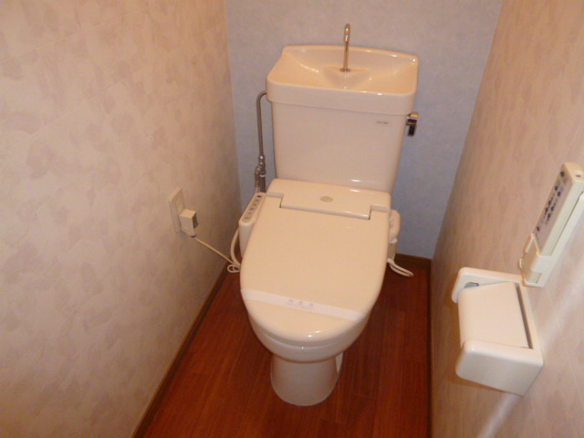 ブロードヒルのトイレ|ウォシュレット