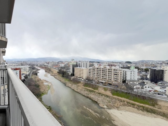 日商岩井リバーサイドマンションB棟の展望