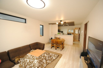 【居間・リビング】 | 清瀬市中里4丁目2022年築の戸建！