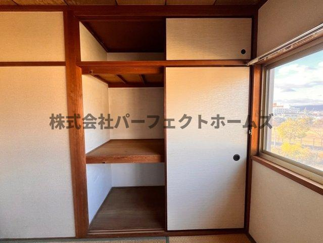 津田東町2丁目戸建　賃貸の収納|十分な収納スペースがあります