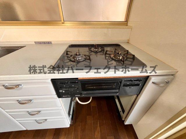 津田東町2丁目戸建　賃貸のキッチン|キッチンでお料理をお楽しみください