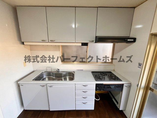 津田東町2丁目戸建　賃貸のキッチン|お料理しやすいキッチンです