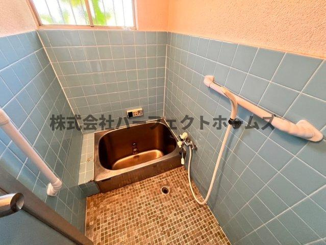 津田東町2丁目戸建　賃貸の浴室|お風呂で日々の疲れを落としましょう