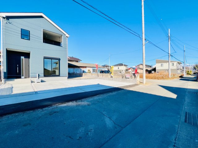 前橋総社町総社の前面道路含む現地写真|車の通りも少なく駐車も楽々♪