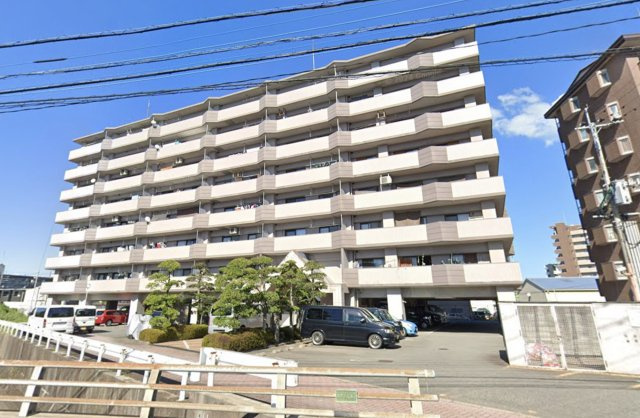 エクレール箱崎の外観