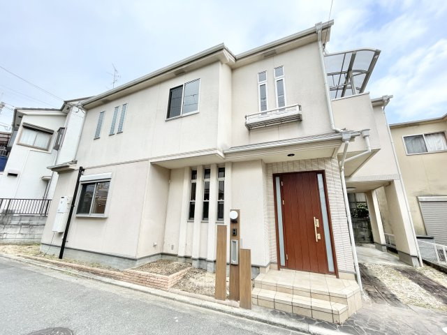 交野市神宮寺2丁目　中古一戸建ての外観|外観は落ち着いています