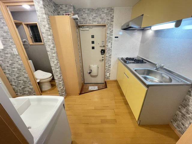 ベルクルールの玄関|キッチン回り