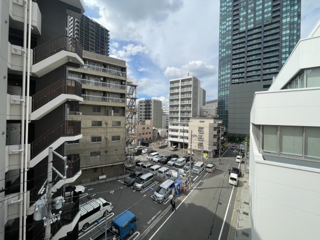 ハイツ福島の展望|バルコニーから北西方向の景色を望む