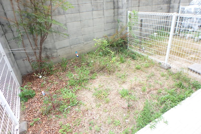 パラツィーナ甲子園口Ⅰの庭|お庭の付いた物件です