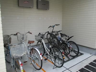 【駐車場】 | ShaMaison AsaNe | 自転車置き場です