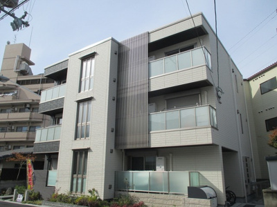 【外観】 | ShaMaison AsaNe | 建物の個性を主張するシックな外観です