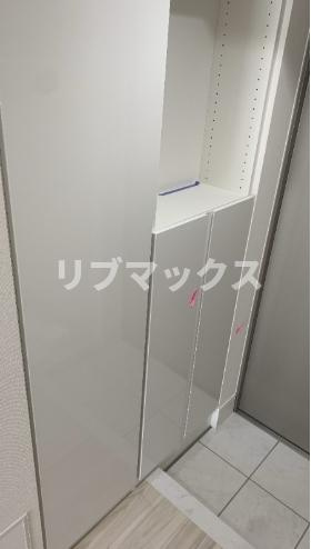 【玄関】リヴシティ横濱石川町 