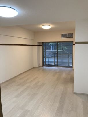 【居間・リビング】Ｎ－ｆｌａｔｓ 横浜大岡