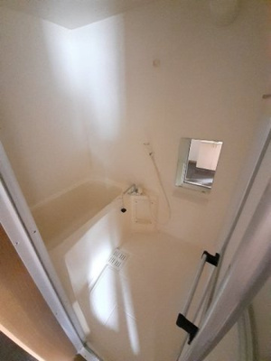 【浴室】 | セントラルヒルズ | きれいなお風呂です