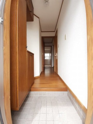 【玄関】 | セントラルヒルズ | 毎日通る玄関はこちらです