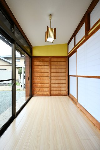 【その他】 | 桐生市天神町３丁目　平屋中古 | 日向ぼっこが楽しめる縁側