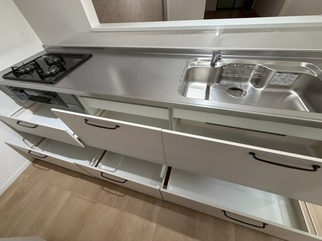 中山荘園　LOHAUSのキッチン