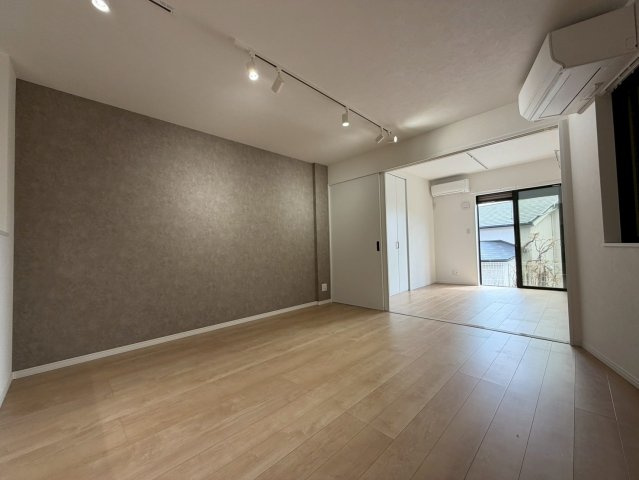 中山荘園　LOHAUSの居間・リビング