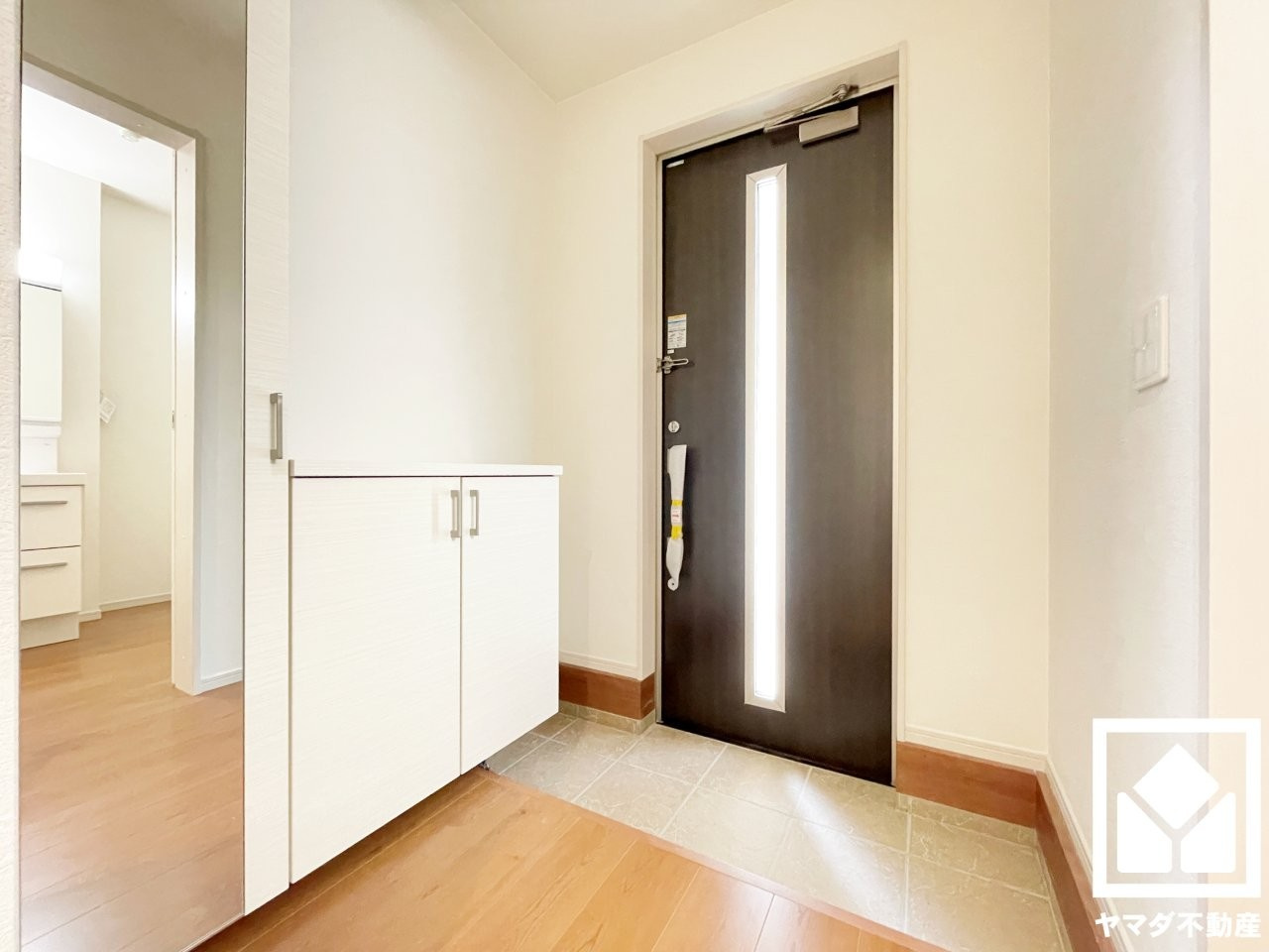 大津市瀬田3丁目　1期　2号棟の玄関