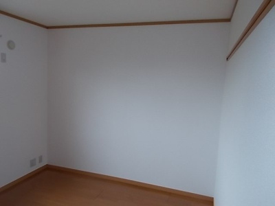 【居間・リビング】 | ブリズⅣ | ゆったりとした居間です