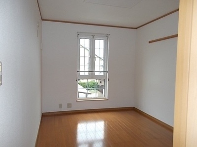 【居間・リビング】 | ブリズⅣ | ゆったりとした居間です