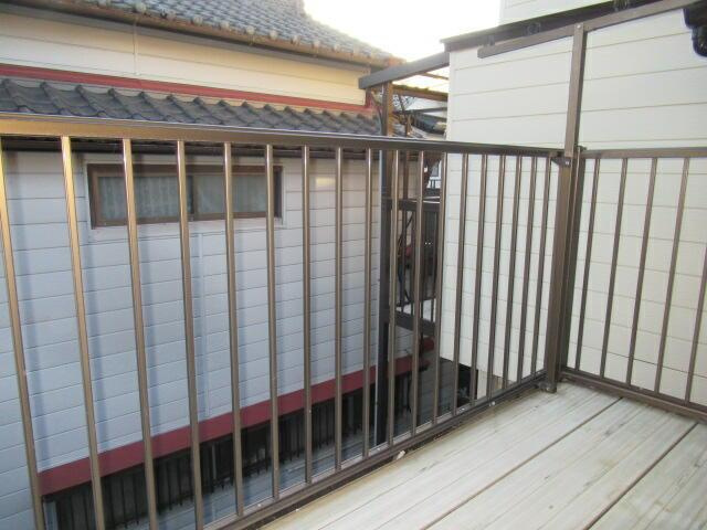 高知市一宮中町貸家のバルコニー| 