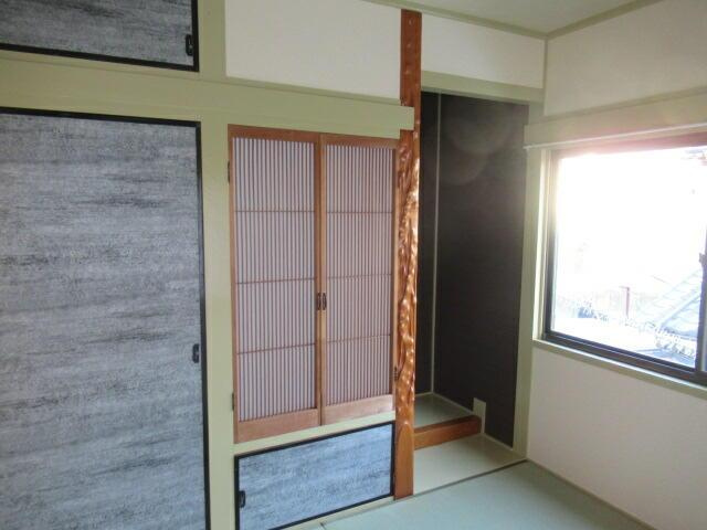 高知市一宮中町貸家の収納| 