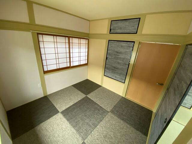 高知市一宮中町貸家の和室| 