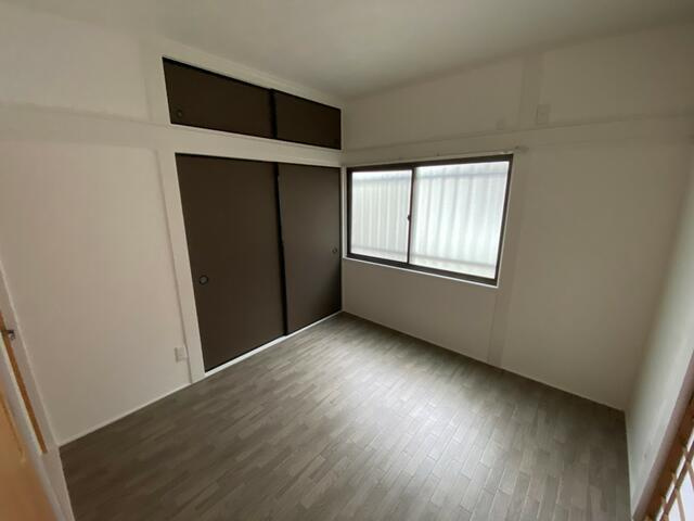 高知市一宮中町貸家の洋室| 