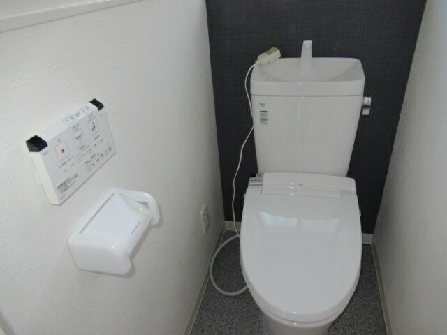 高知市一宮中町貸家のトイレ| 