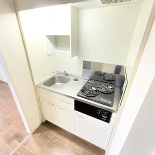 プランドール名駅のキッチン