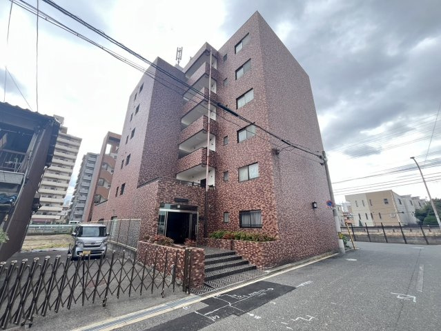ハイツ粟新上住吉の外観