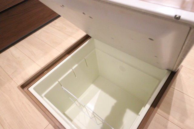 《仲介手数料無料》緑区道祖土４丁目28-1(5号棟)新築一戸建てリナージュのキッチン|撮影日 2025年4月28日 14:30 曇り