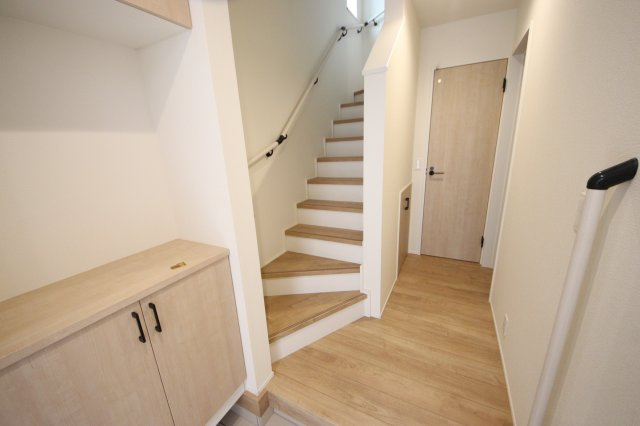 《仲介手数料無料》緑区道祖土４丁目28-1(5号棟)新築一戸建てリナージュの内装|撮影日 2025年4月28日 14:30 曇り