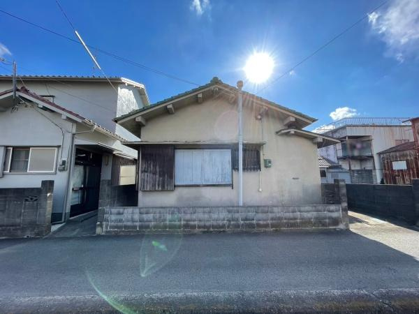 和歌山市有家　中古戸建の前面道路含む現地写真